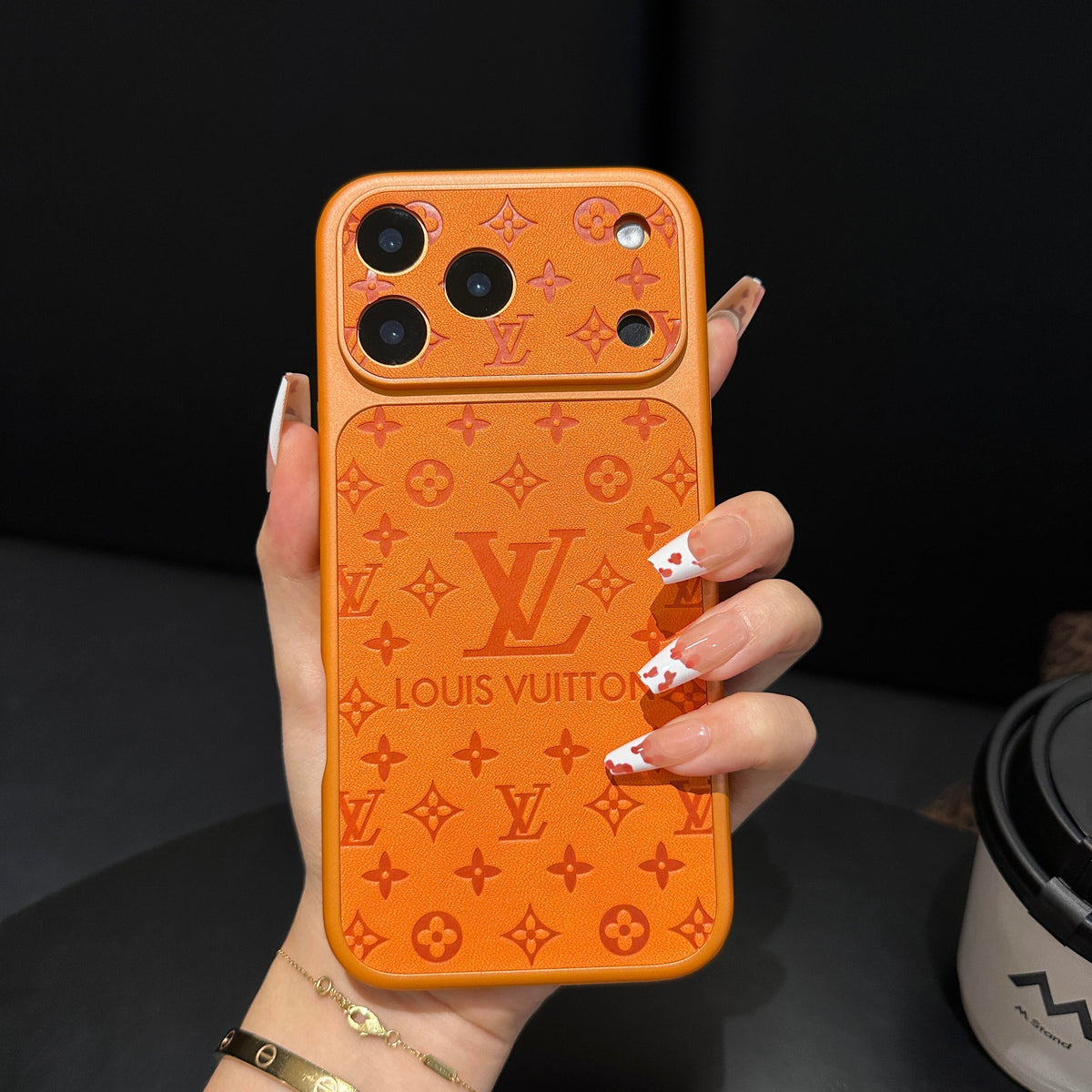 Funda de lujo para iPhone con estampado en relieve
