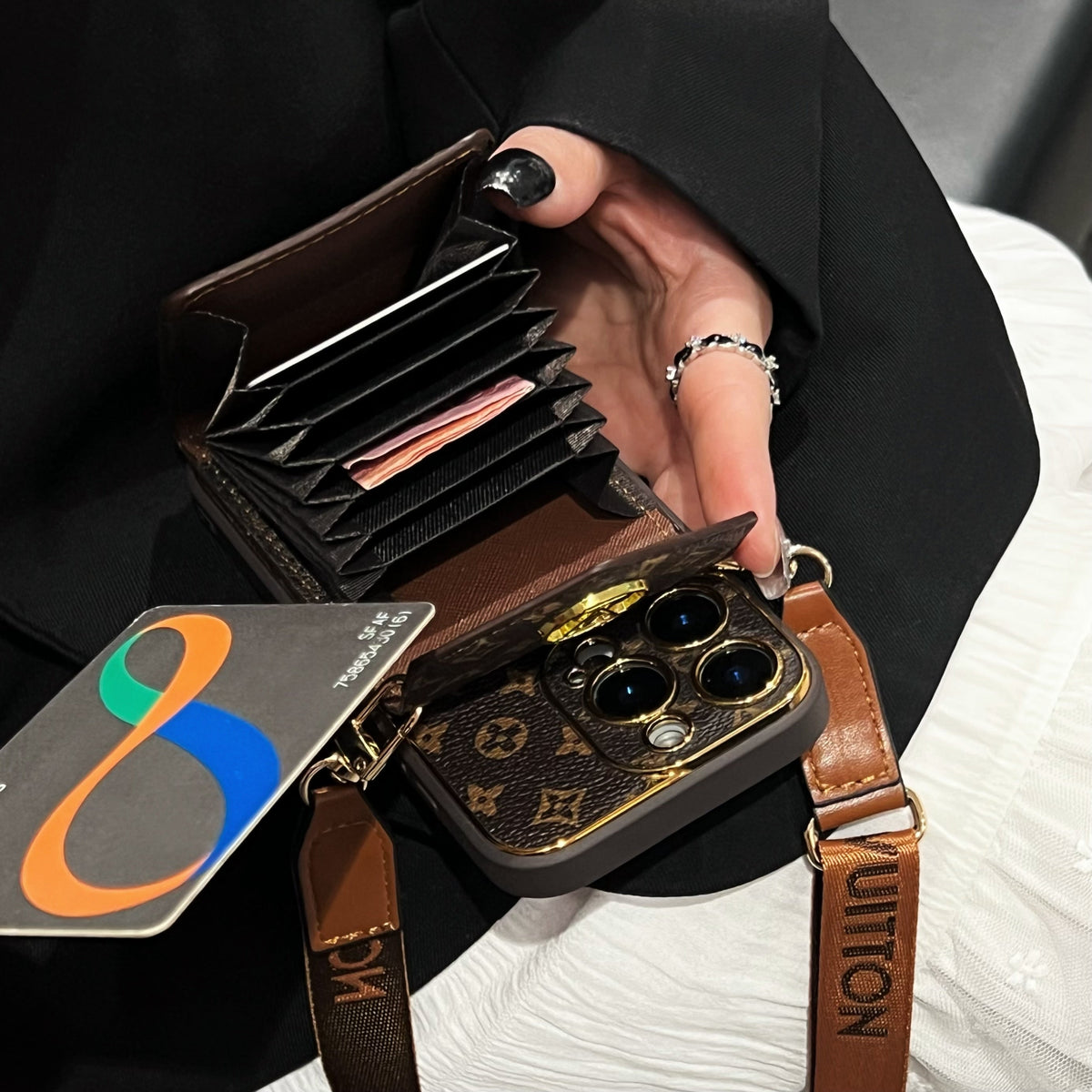 Funda de iPhone con tarjetero de lujo clásico