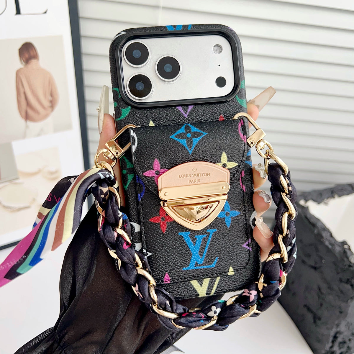 Funda cruzada de lujo para iPhone con bolsillo para tarjetas y correa desmontable