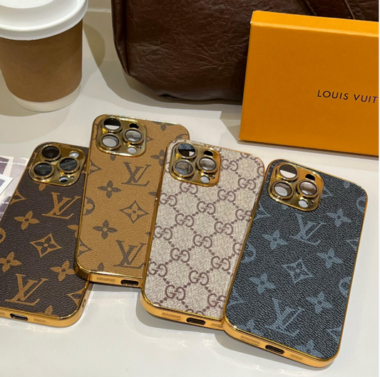 Funda clásica de lujo para iPhone con monograma y bordes dorados galvanizados