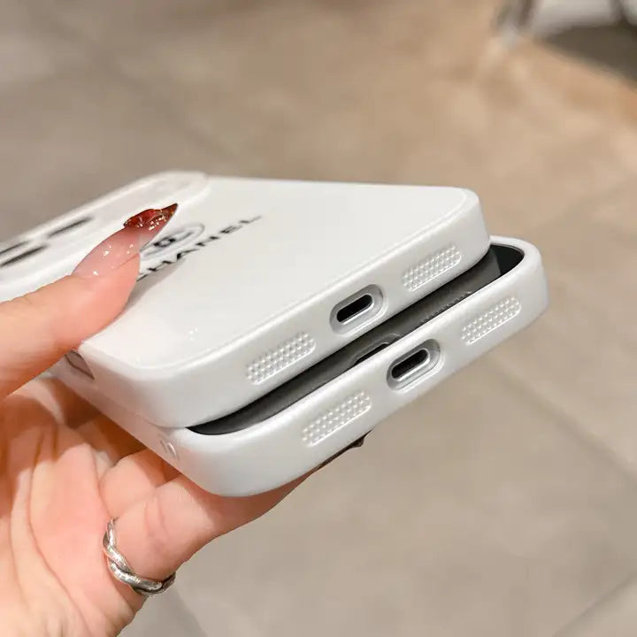 Klassiskt Minimalist Luxe iPhone-fodral – White Gloss Edition