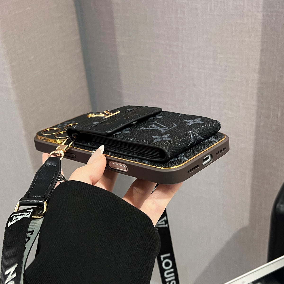 Nueva funda clásica de lujo para teléfono con tarjetero 11