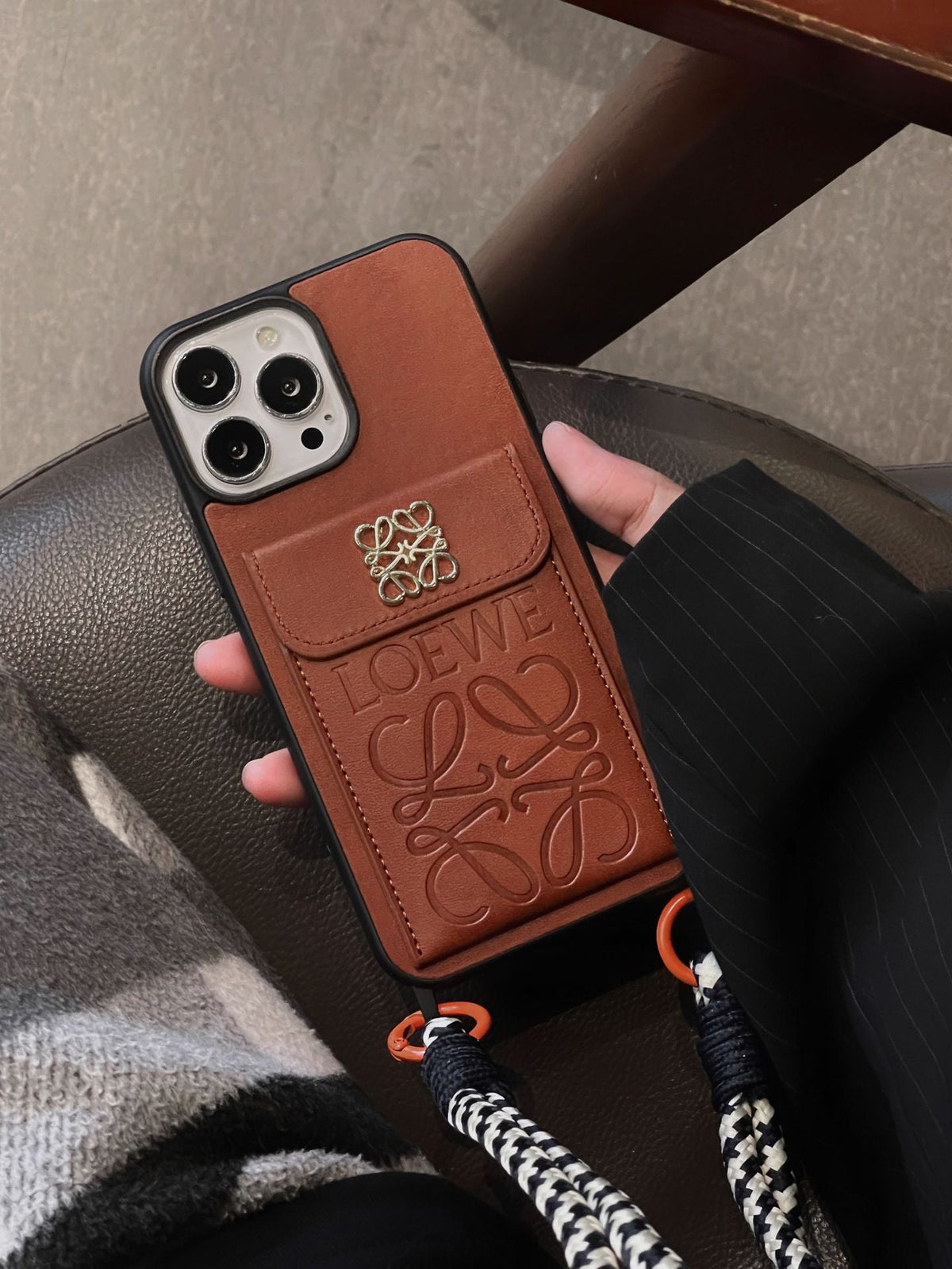 Loe korthållare iPhone läderfodral