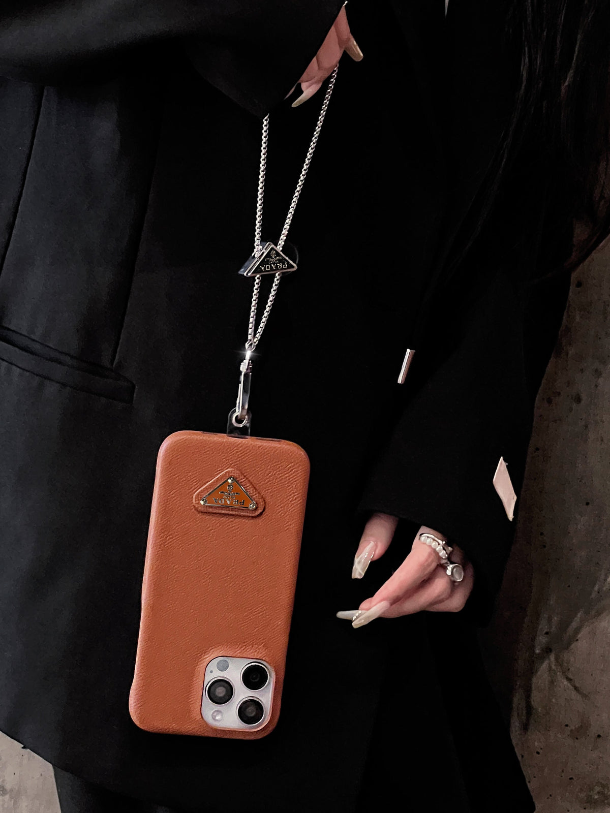 Lyxigt läder Crossbody iPhone-fodral