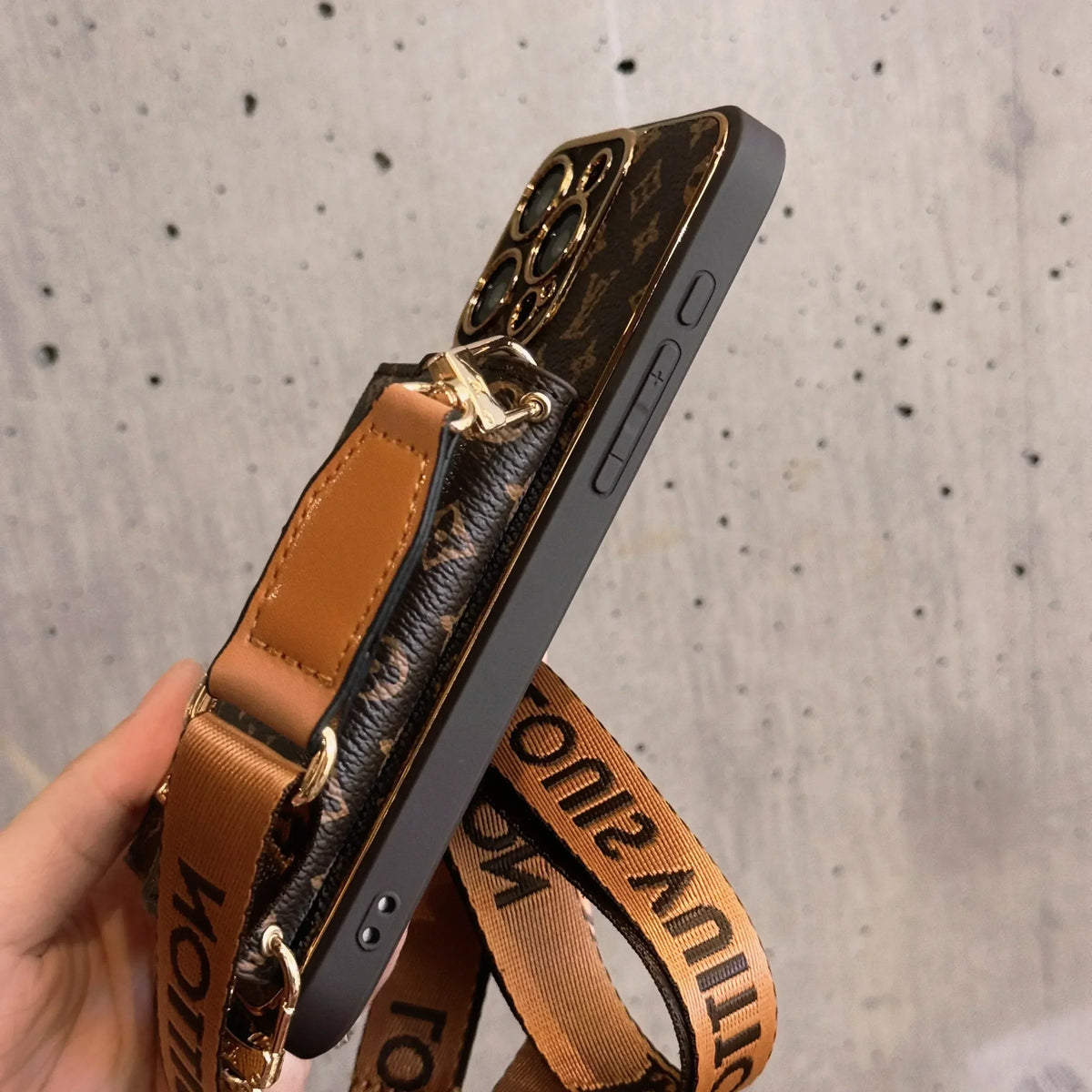 Funda para iPhone Advanced de piel con cartera y correa Marrón