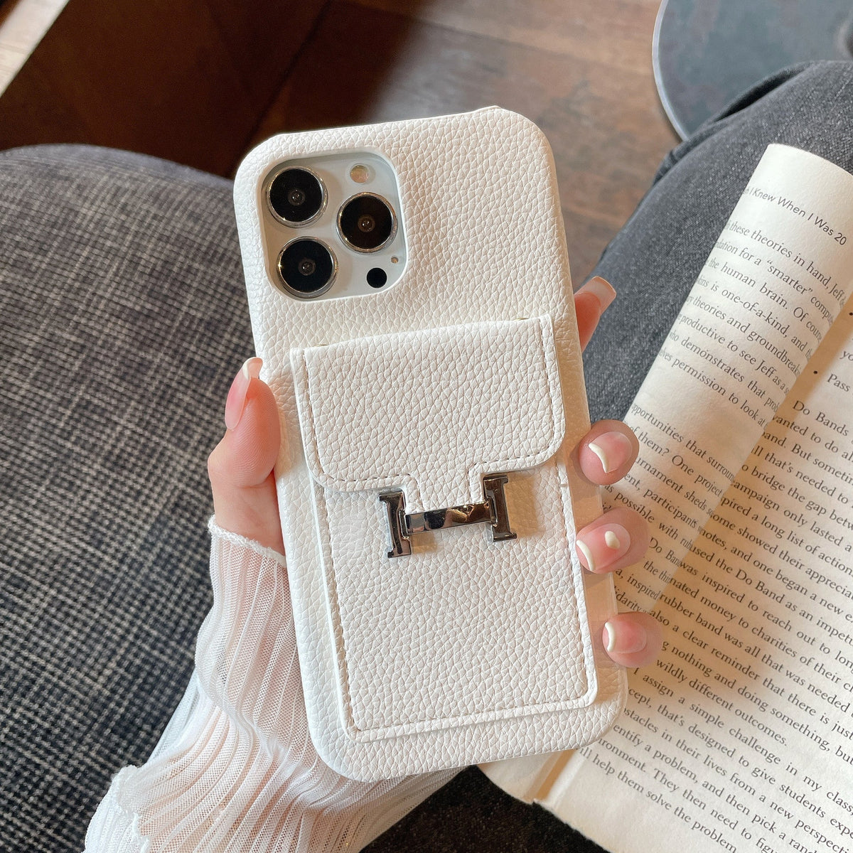 H-korthållare iPhone-fodral i läder