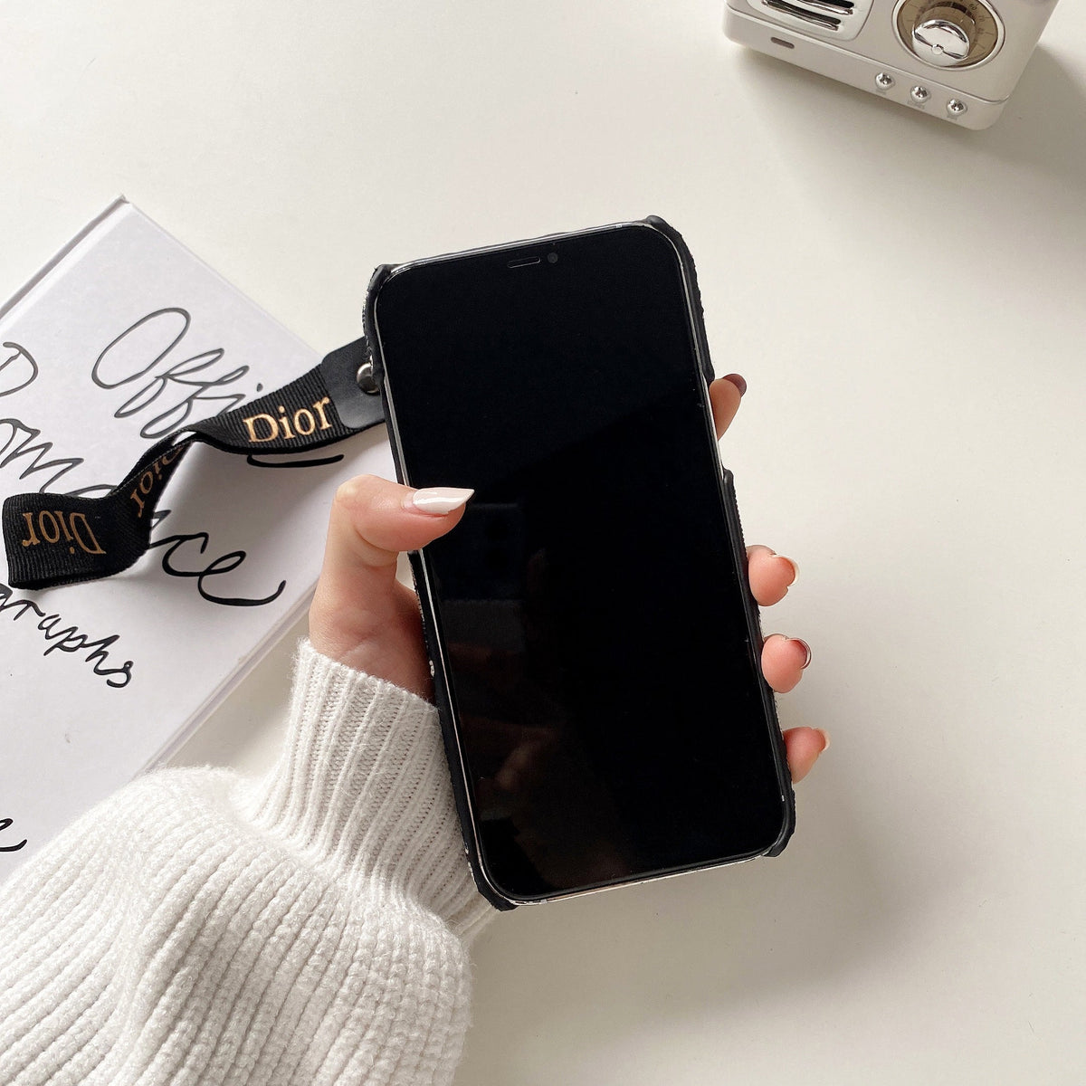 Modefodral till iPhone med rem Svart-GS240315