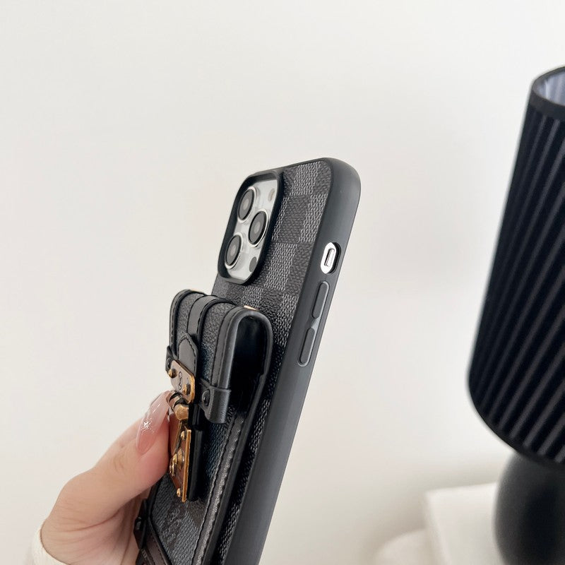 Lyxigt svart och vitt Crossbody Chain iPhone-fodral