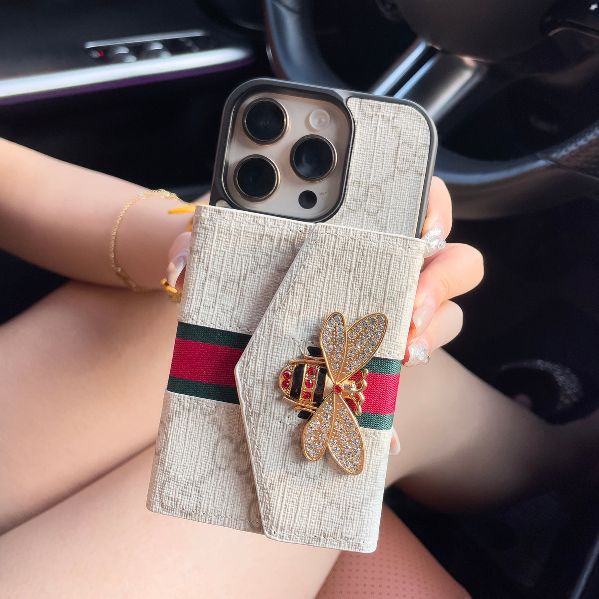 Premium Advanced Crossbody iPhone-fodral med korthållare och axelrem